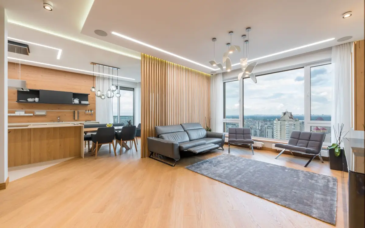 Modern serviced apartment with city views